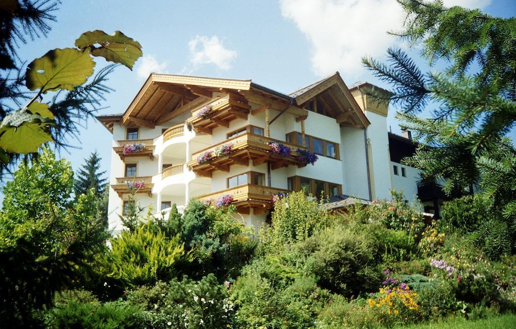 Landhotel Eva เคิร์ชแบร์ก อิน ทิโรล ภายนอก รูปภาพ